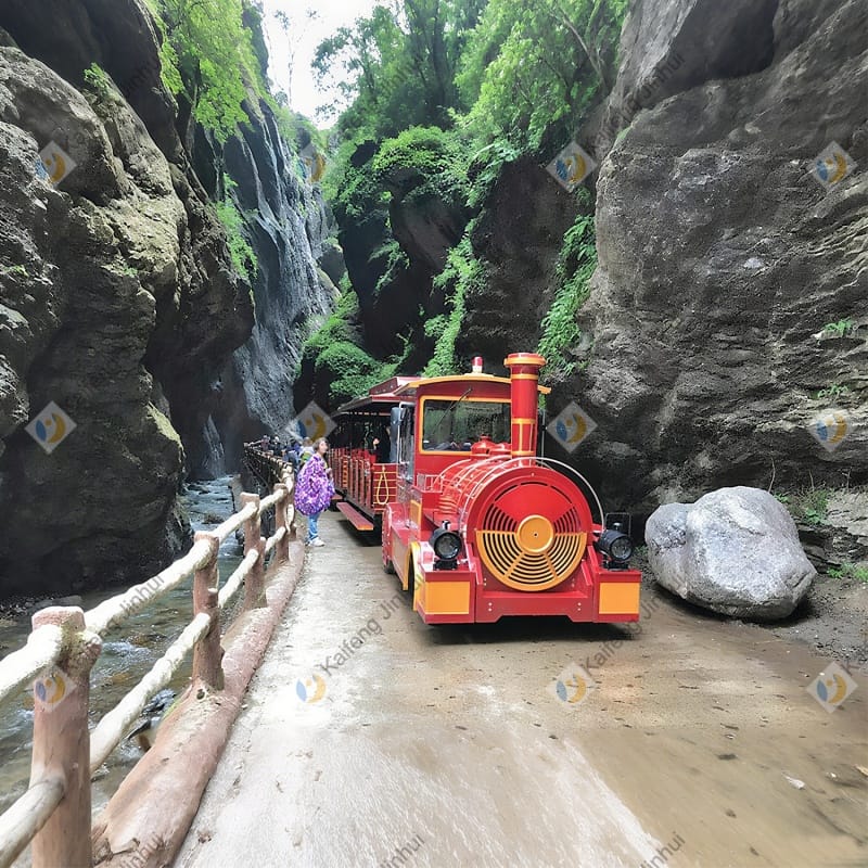 Adventure Safari Train