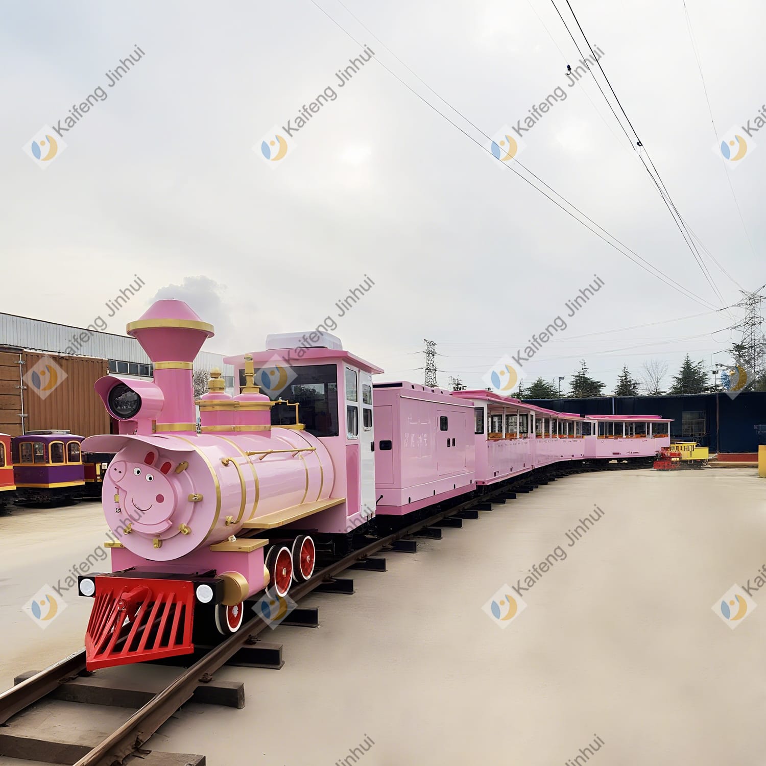 Track train side profile showing the 1+5 carriage configuration