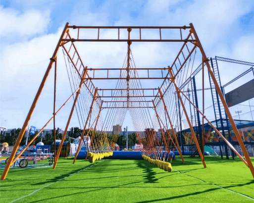 Dragon Rope Swing - A dragon-themed rope swing structure